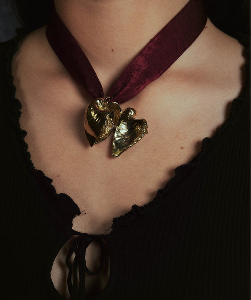 THE MIRAGE OF ABYSS 24SS / HEART CLAM RIBBON NECKLACE
