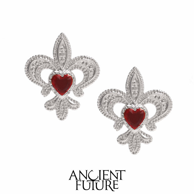 PROVERBS OF LOVE 24AW / Lily Heart Earrings