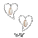 RABBIT 23AW / UVULA HEART EARRINGS